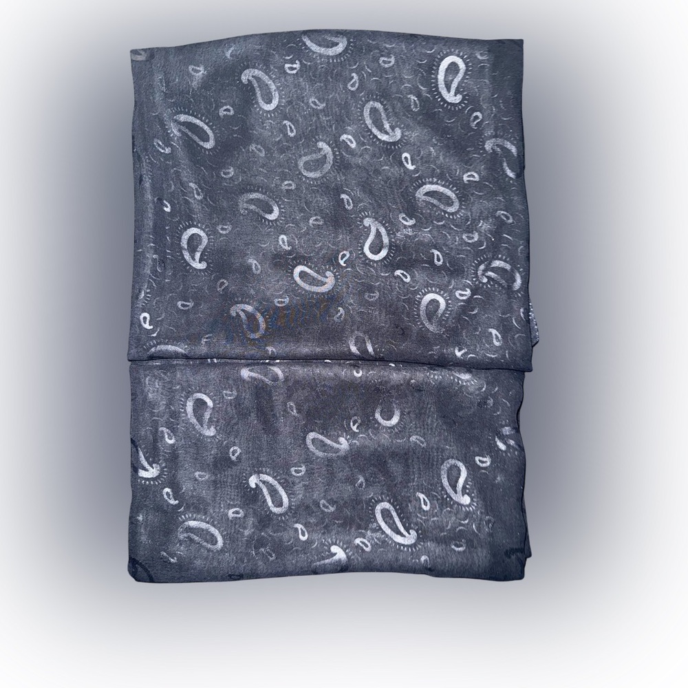 Gray Paisley Scarf